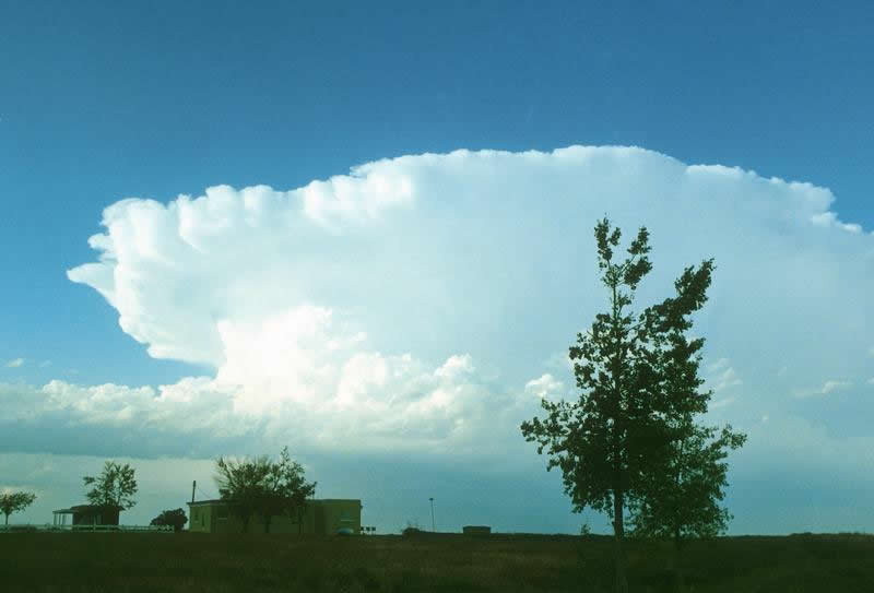 Why Are Cumulonimbus Clouds So Big