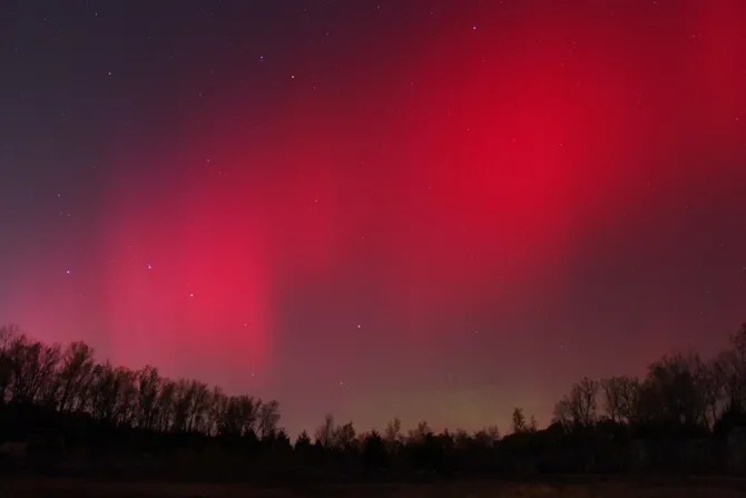 Why Do the Northern and Southern Lights Differ?