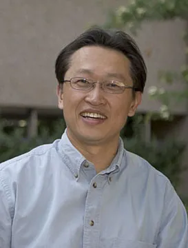 Photo of Fei Chen